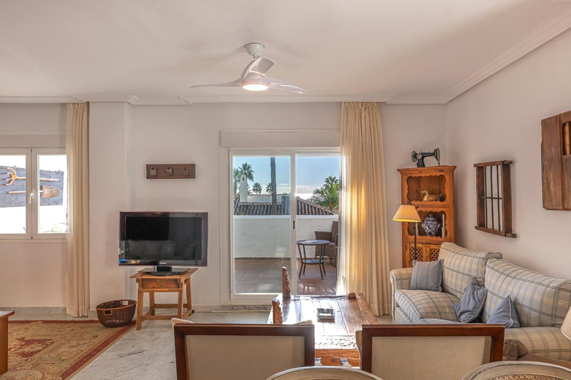 Apartamento Increible Piso 4 Dorm, Terraza, Parking & Pool Marbella