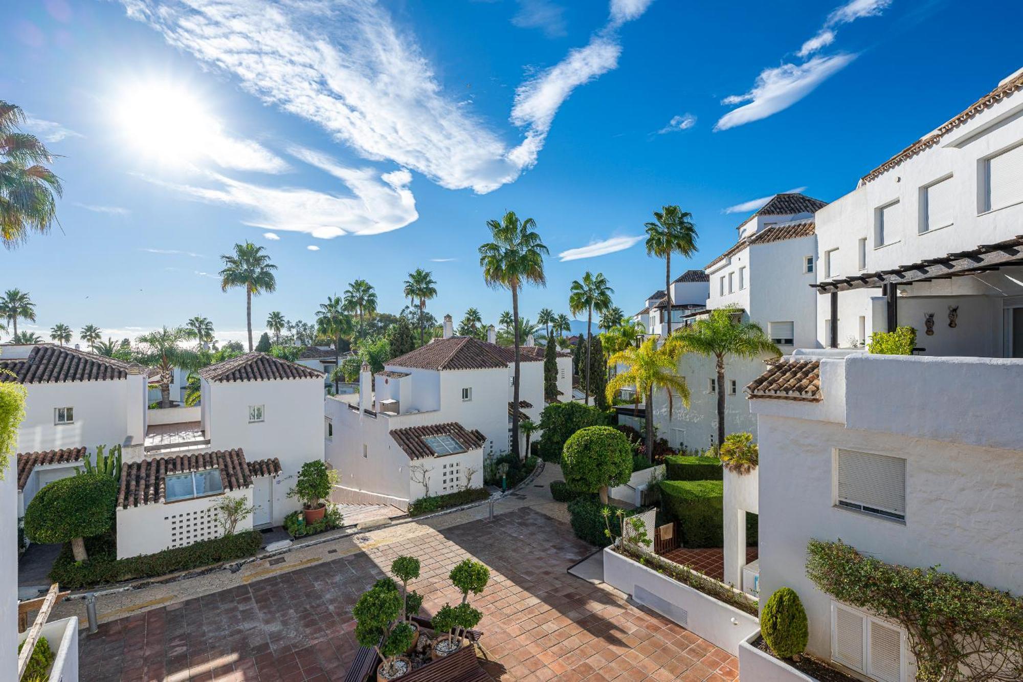 Increible Piso 4 Dorm, Terraza, Parking & Pool *