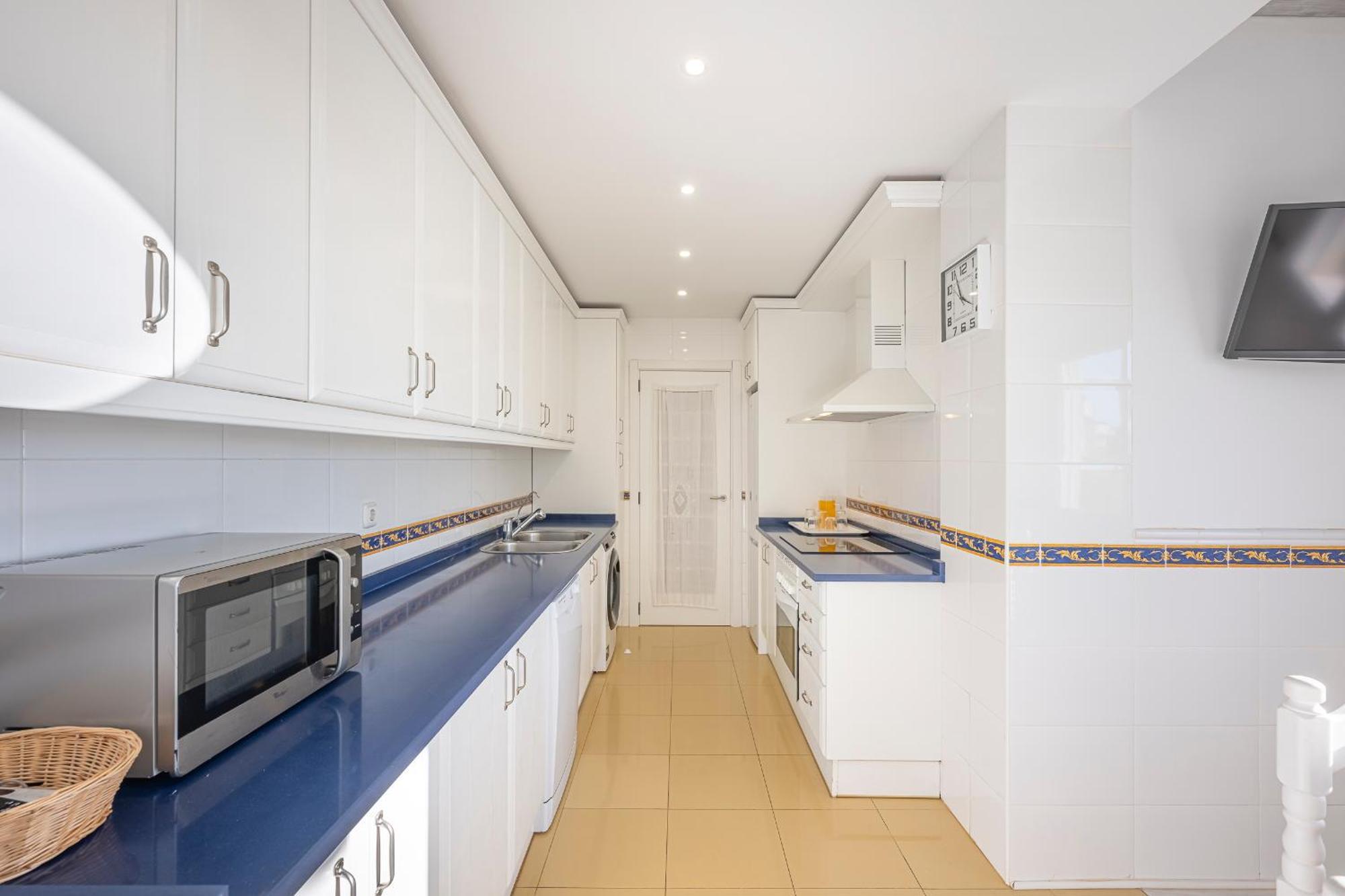 Increible Piso 4 Dorm, Terraza, Parking & Pool Apartamento Marbella