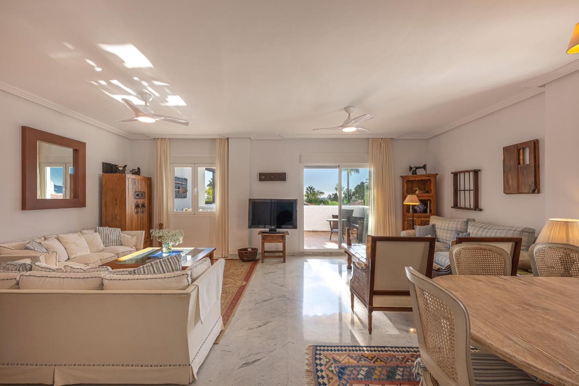 Increible Piso 4 Dorm, Terraza, Parking & Pool *