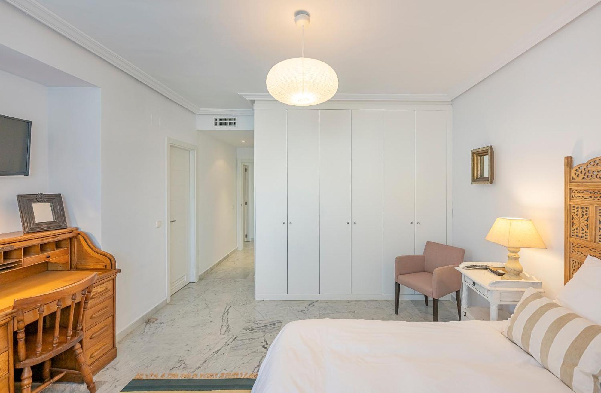 Increible Piso 4 Dorm, Terraza, Parking & Pool
