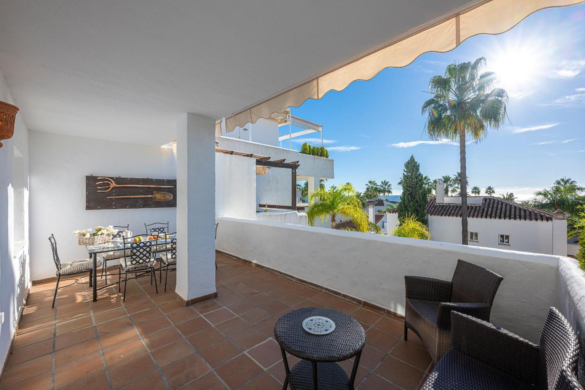 Increible Piso 4 Dorm, Terraza, Parking & Pool Marbella