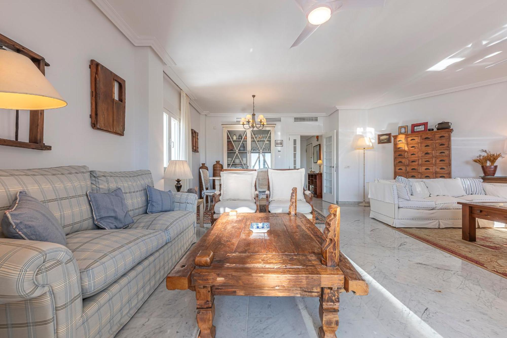 Increible Piso 4 Dorm, Terraza, Parking & Pool Apartamento